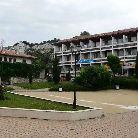 Family Hotel Balchik 2*